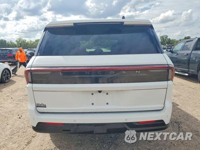 Zdjęcie 6 z 13 samochodu: 2025 LINCOLN NAVIGATOR RESERVE VIN:5LMJJ2LGXSEL20222 - miniatura