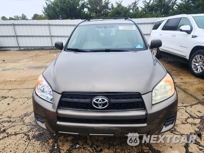 Piąte zdjęcie samochodu w środku: 2012 TOYOTA RAV4 VIN:JTMBF4DV9C5057812 - miniatura