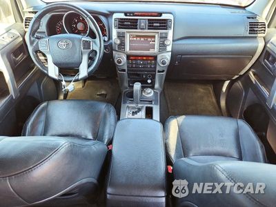 Zdjęcie 8 z 13 samochodu: 2010 TOYOTA 4RUNNER LIMITED VIN:JTEBU5JR3A5029273 - miniatura