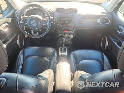 Zdjęcie 8 z 13 samochodu: 2016 JEEP RENEGADE LIMITED VIN:ZACCJBDT9GPC67569 - miniatura