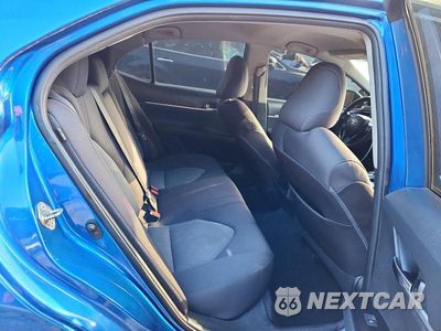 Zdjęcie 10 z 12 samochodu: 2019 TOYOTA CAMRY LE VIN:4T1B11HK6KU269788 - miniatura