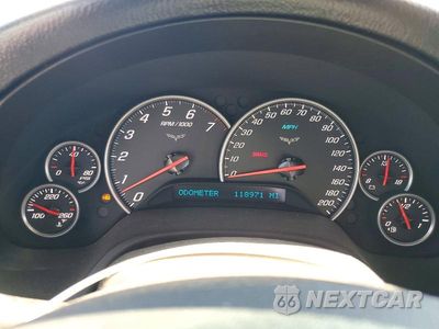 Zdjęcie 9 z 13 samochodu: 2006 CHEVROLET CORVETTE VIN:1G1YY26U265117519 - miniatura