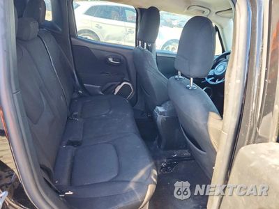 Zdjęcie 11 z 13 samochodu: 2017 JEEP RENEGADE LATITUDE VIN:ZACCJABB4HPE57446 - miniatura