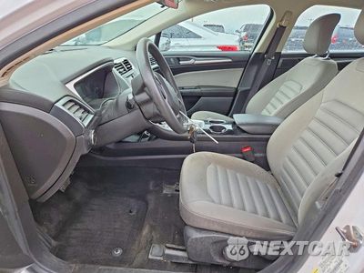 Zdjęcie 7 z 12 samochodu: 2014 FORD FUSION S VIN:3FA6P0G7XER104517 - miniatura