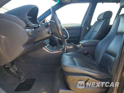 Zdjęcie 7 z 13 samochodu: 2002 BMW X5 4.4I VIN:5UXFB33562LH36103 - miniatura
