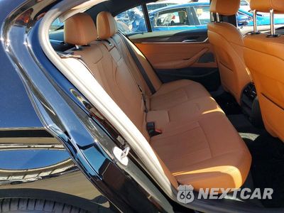Zdjęcie 10 z 12 samochodu: 2022 BMW 530E VIN:WBA13AG06NCK68383 - miniatura