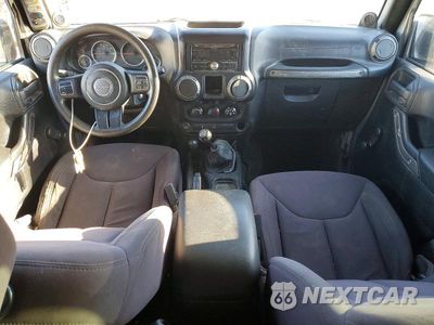 Zdjęcie 8 z 13 samochodu: 2013 JEEP WRANGLER SPORT VIN:1C4AJWAGXDL633979 - miniatura