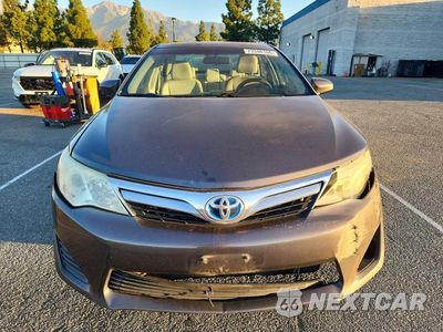 Piąte zdjęcie samochodu w środku: 2012 TOYOTA CAMRY HYBRID LE VIN:4T1BD1FK1CU062480 - miniatura