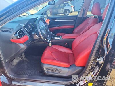 Zdjęcie 7 z 13 samochodu: 2019 TOYOTA CAMRY XSE VIN:4T1B61HKXKU702028 - miniatura