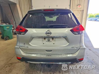 Zdjęcie 6 z 13 samochodu: 2017 NISSAN ROGUE SV VIN:5N1AT2MV4HC896399 - miniatura