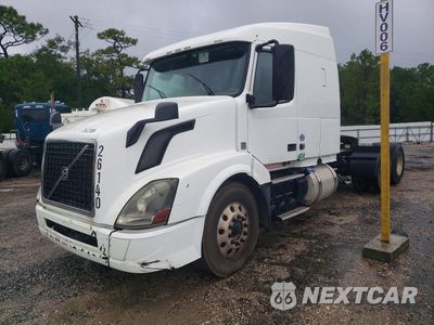 2018 VOLVO VNL SEMI TRUCK 4V4NC9EH9JN895531 - główne zdjęcie licytacji z USA - miniatura