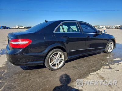 Trzecie zdjęcie samochodu z tyłu: 2013 MERCEDES-BENZ E 350 4MATIC VIN:WDDHF8JB5DA767753 - miniatura