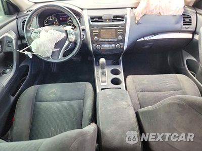 Zdjęcie 8 z 13 samochodu: 2015 NISSAN ALTIMA 2.5 SV VIN:1N4AL3AP2FC207897 - miniatura