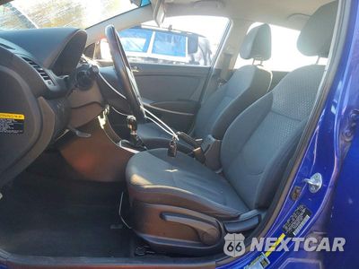 Zdjęcie 7 z 13 samochodu: 2014 HYUNDAI ACCENT SE VIN:KMHCU5AE4EU163805 - miniatura