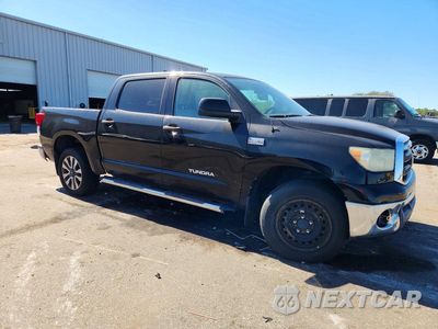 Czwarte zdjęcie samochodu z boku: 2011 TOYOTA TUNDRA CREWMAX SR5 VIN:5TFDW5F13BX195535 - miniatura