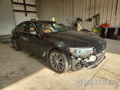 Czwarte zdjęcie samochodu z boku: 2019 BMW 530 XI VIN:WBAJA7C56KWW00374 - miniatura