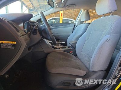 Zdjęcie 7 z 13 samochodu: 2013 HYUNDAI SONATA GLS VIN:5NPEB4AC4DH698895 - miniatura