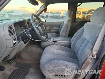 Zdjęcie 7 z 13 samochodu: 1998 GMC SUBURBAN C1500 VIN:3GKEC16R7WG502022 - miniatura