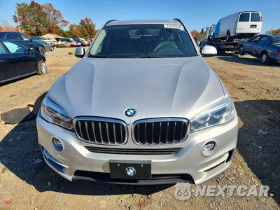 Piąte zdjęcie samochodu w środku: 2016 BMW X5 XDRIVE35I VIN:5UXKR0C55G0P20702 - miniatura