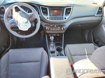 Zdjęcie 8 z 12 samochodu: 2017 HYUNDAI TUCSON SE VIN:KM8J33A49HU593453 - miniatura