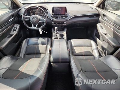 Zdjęcie 8 z 12 samochodu: 2019 NISSAN ALTIMA SR VIN:1N4BL4CV7KC197271 - miniatura