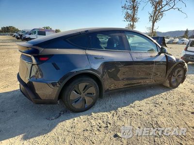 Trzecie zdjęcie samochodu z tyłu: 2026 TESLA MODEL Y VIN:7SAYGDED8TF398200 - miniatura