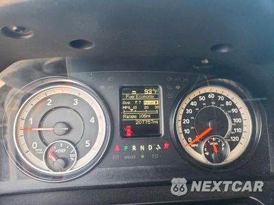 Zdjęcie 9 z 12 samochodu: 2018 RAM 2500 ST VIN:3C6UR5HLXJG277911 - miniatura