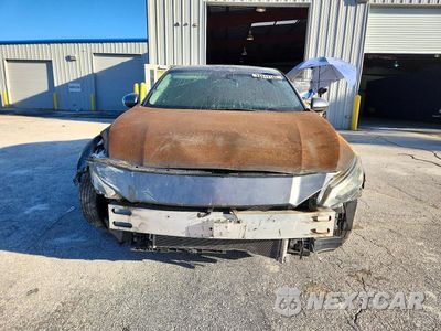 Piąte zdjęcie samochodu w środku: 2019 NISSAN ALTIMA SL VIN:1N4BL4EV1KC236210 - miniatura