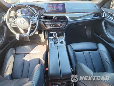 Zdjęcie 8 z 12 samochodu: 2018 BMW 530 I VIN:WBAJA5C58JG898715 - miniatura