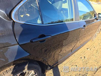 Zdjęcie 11 z 13 samochodu: 2018 TOYOTA CAMRY SE VIN:4T1B11HK2JU627855 - miniatura