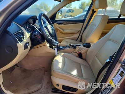 Zdjęcie 7 z 12 samochodu: 2014 BMW X1 XDRIVE28I VIN:WBAVL1C51EVR94157 - miniatura