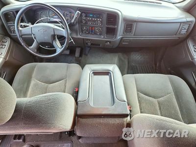 Zdjęcie 8 z 12 samochodu: 2005 CHEVROLET SILVERADO C1500 VIN:1GCEC19Z65Z229337 - miniatura