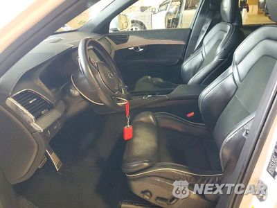 Zdjęcie 7 z 13 samochodu: 2019 VOLVO XC90 T5 R-DESIGN VIN:YV4102PM9K1501293 - miniatura
