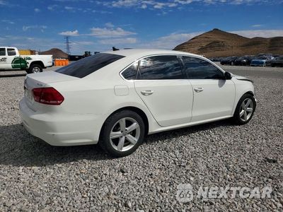 Trzecie zdjęcie samochodu z tyłu: 2013 VOLKSWAGEN PASSAT SE VIN:1VWBN7A31DC116241 - miniatura