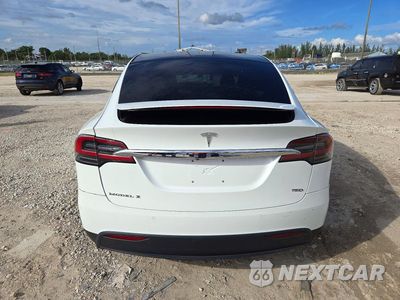 Zdjęcie 6 z 14 samochodu: 2018 TESLA MODEL X VIN:5YJXCAE22JF141144 - miniatura