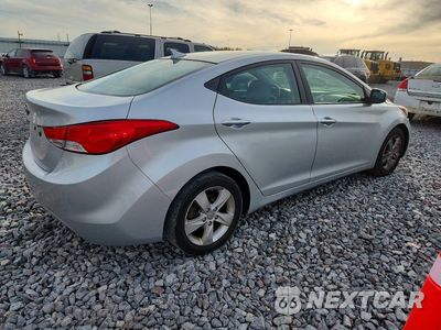 Trzecie zdjęcie samochodu z tyłu: 2013 HYUNDAI ELANTRA GLS VIN:5NPDH4AE5DH408241 - miniatura