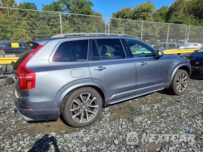 Trzecie zdjęcie samochodu z tyłu: 2017 VOLVO XC90 T6 VIN:YV4A22PK7H1110029 - miniatura