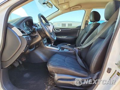 Zdjęcie 7 z 13 samochodu: 2019 NISSAN SENTRA SV VIN:3N1AB7AP3KY258706 - miniatura