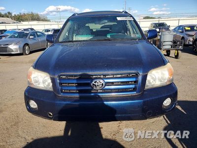 Piąte zdjęcie samochodu w środku: 2004 TOYOTA HIGHLANDER LIMITED VIN:JTEEP21A740011647 - miniatura