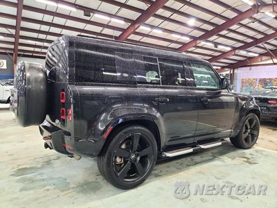 Trzecie zdjęcie samochodu z tyłu: 2023 LAND ROVER DEFENDER 110 X-DYNAMIC SE VIN:SALE27EU8P2150322 - miniatura
