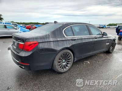 Trzecie zdjęcie samochodu z tyłu: 2013 BMW 750 LI VIN:WBAYE8C50DD131628 - miniatura