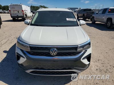 Piąte zdjęcie samochodu w środku: 2023 VOLKSWAGEN TAOS SE VIN:3VVSX7B27PM367661 - miniatura