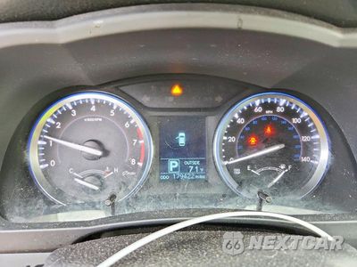 Zdjęcie 9 z 13 samochodu: 2015 TOYOTA HIGHLANDER LE VIN:5TDBKRFH4FS096841 - miniatura