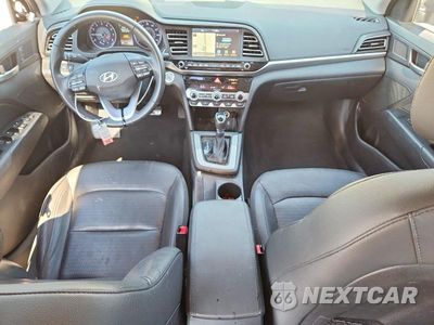 Zdjęcie 8 z 13 samochodu: 2020 HYUNDAI ELANTRA LIMITED VIN:5NPD84LF4LH618740 - miniatura
