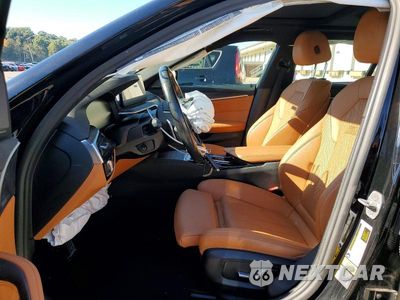 Zdjęcie 7 z 12 samochodu: 2022 BMW 530E VIN:WBA13AG06NCK68383 - miniatura