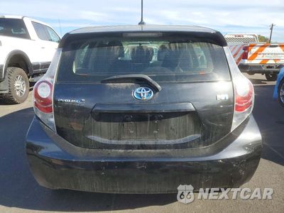 Zdjęcie 6 z 14 samochodu: 2014 TOYOTA PRIUS C THREE VIN:JTDKDTB38E1564728 - miniatura