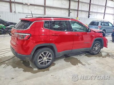 Trzecie zdjęcie samochodu z tyłu: 2018 JEEP COMPASS LATITUDE VIN:3C4NJDBB8JT291005 - miniatura