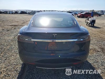 Zdjęcie 6 z 13 samochodu: 2015 TESLA MODEL S 85D VIN:5YJSA1H29FFP70869 - miniatura