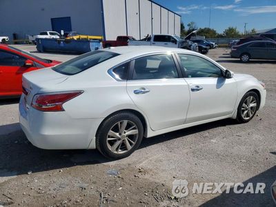 Trzecie zdjęcie samochodu z tyłu: 2013 NISSAN ALTIMA 2.5 VIN:1N4AL3AP2DN473356 - miniatura