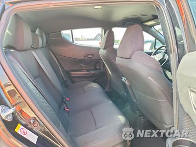 Zdjęcie 11 z 13 samochodu: 2018 TOYOTA C-HR XLE VIN:NMTKHMBX9JR003883 - miniatura